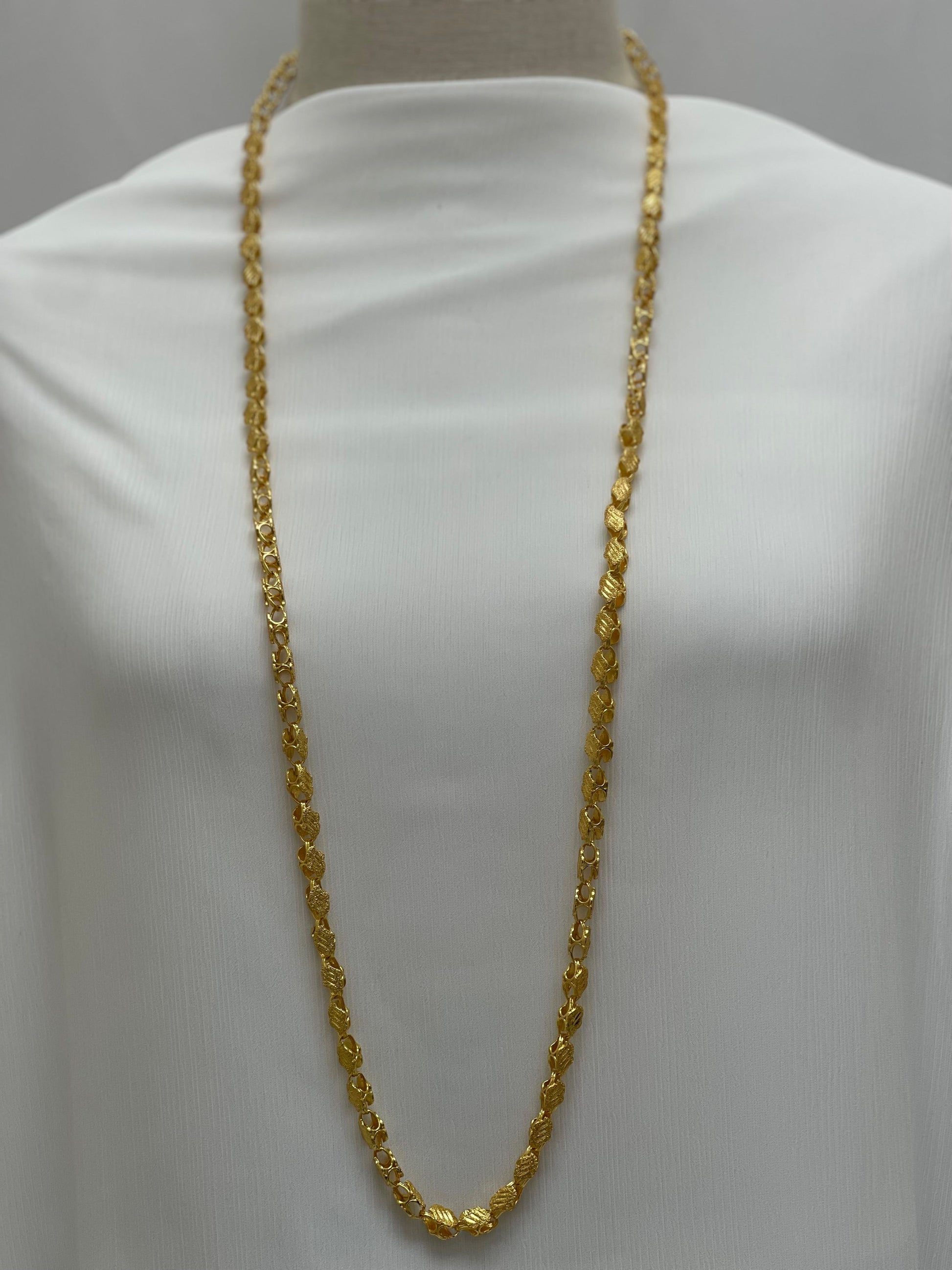 Timeless Elegance: Halbee Chain Jewelry Fashion Palestinian Elegance