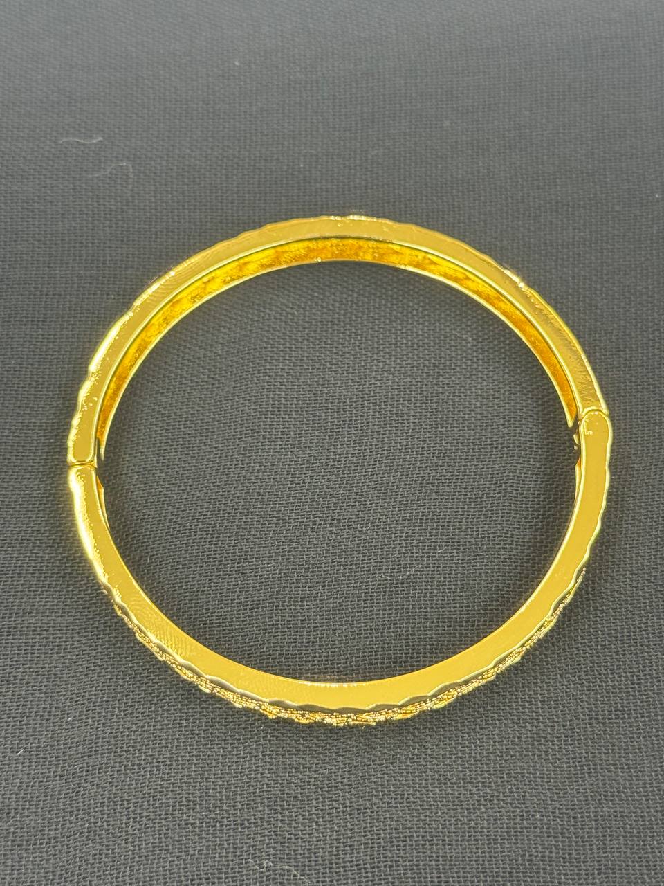 Palestinian Elegance imitated gold heart design gold bangle bracelet with smooth and textured finish