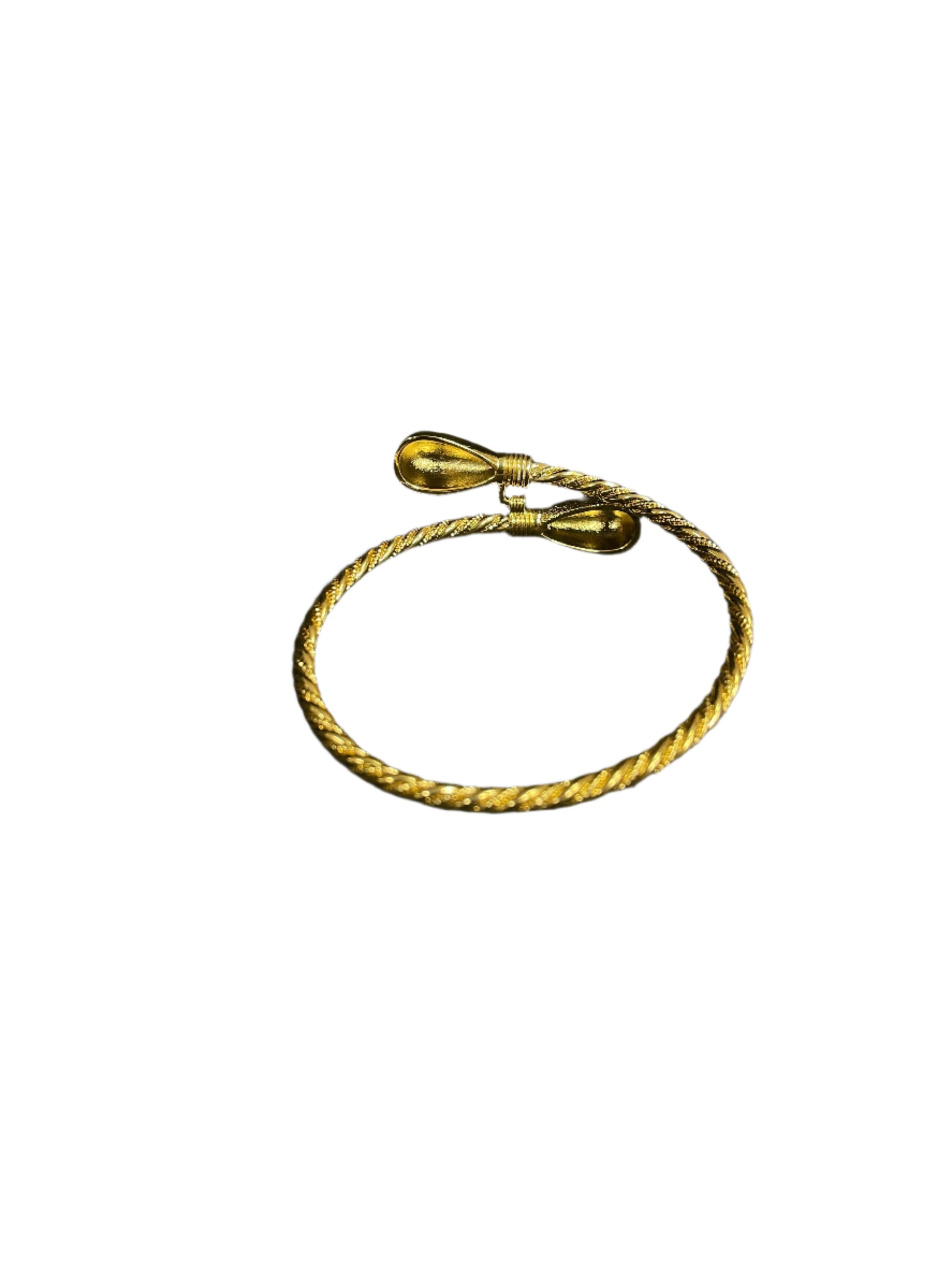 Mabroume imitated gold bracelet for women by Palestinian Elegance with twisted rope design